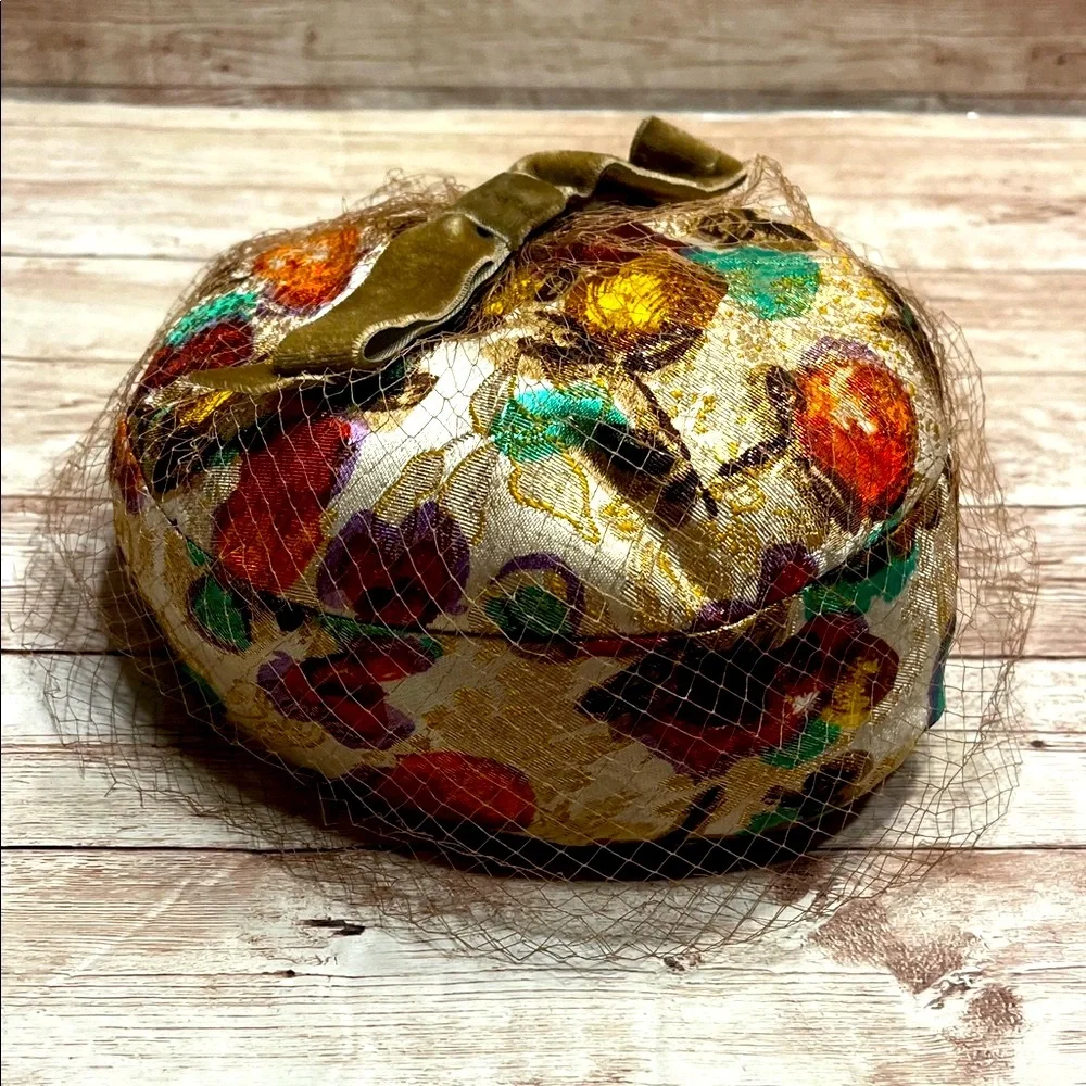 Vintage chic hat